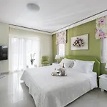 Mansion Rhodes * Rhodes City