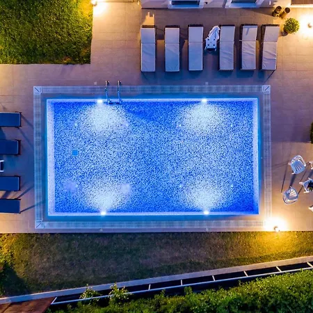 Mansion Rhodes
