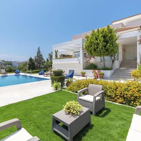 Mansion Rhodes Vilă *